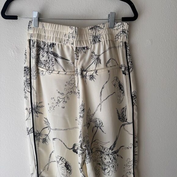 EUC H&M Floral Wide Leg Trouser Pants, size: 6 - Picture 5 of 7